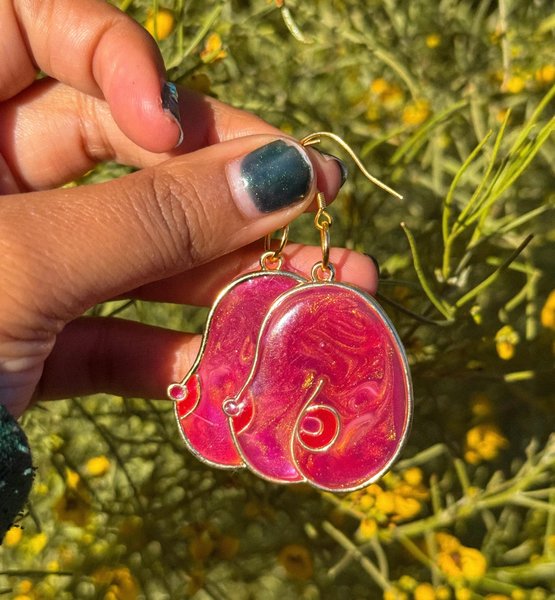 Magenta Marble Titty Earrings